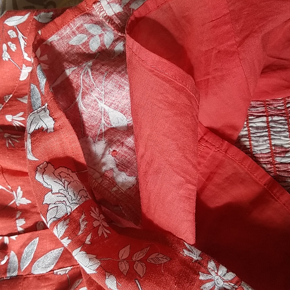 Gianni Bini Linen Blend Crop Top - Picture 5 of 11